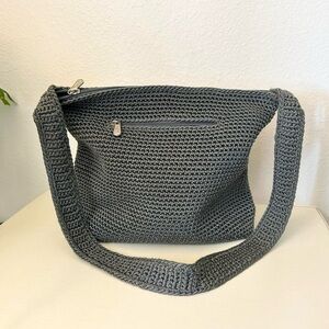 SOLD - ⭐️ 3 for $30 ⭐️ The Sak sage green crochet shoulder bag